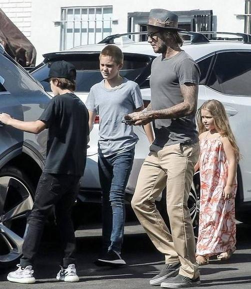 贝嫂维多利亚与小七,贝嫂和小七维多利亚