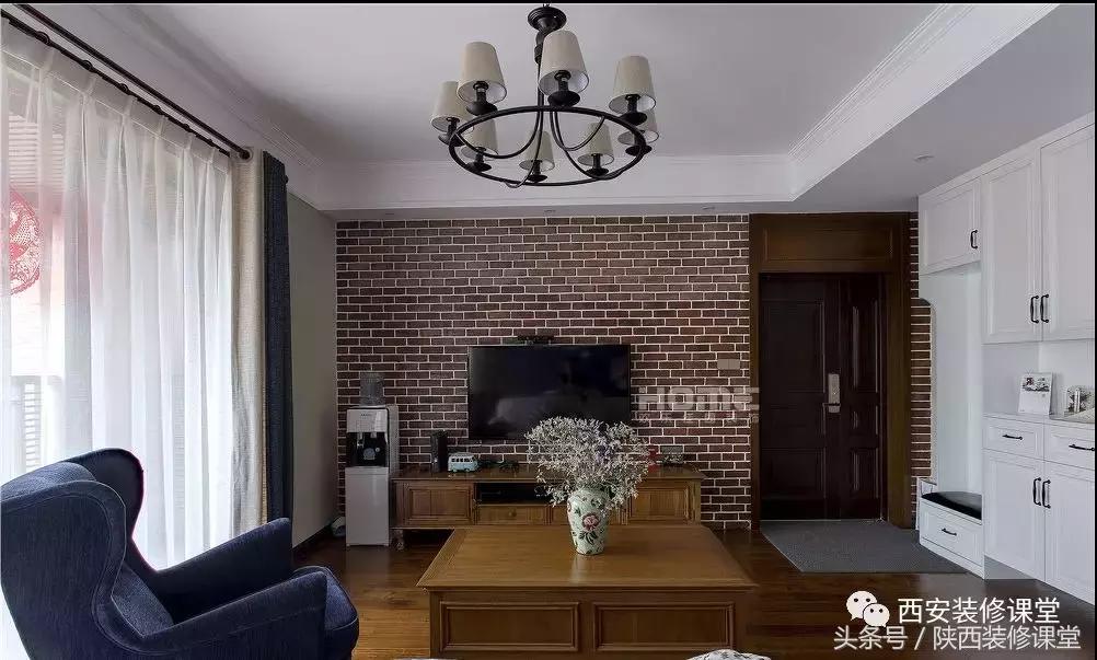 电视墙有门怎么处理,电视墙有门怎么办好