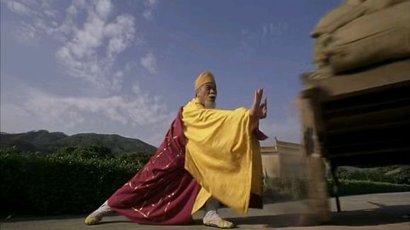 周星驰的少林足球,评价周星驰少林足球