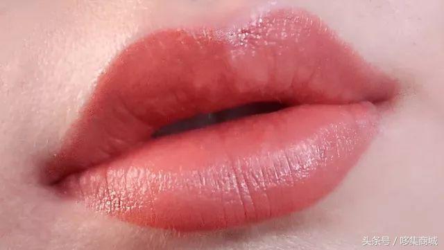 gucci口红505枫叶红棕,迪奥口红840枫叶砖红哑光