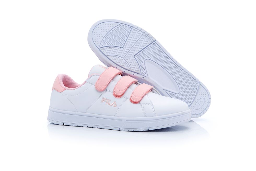 fila一双很像皮蓬的鞋,fila鞋子全黑厚底鞋