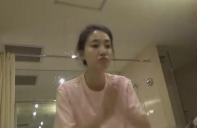 关晓彤欧阳娜娜美图,唐嫣关晓彤素颜谁的颜值仍然在线