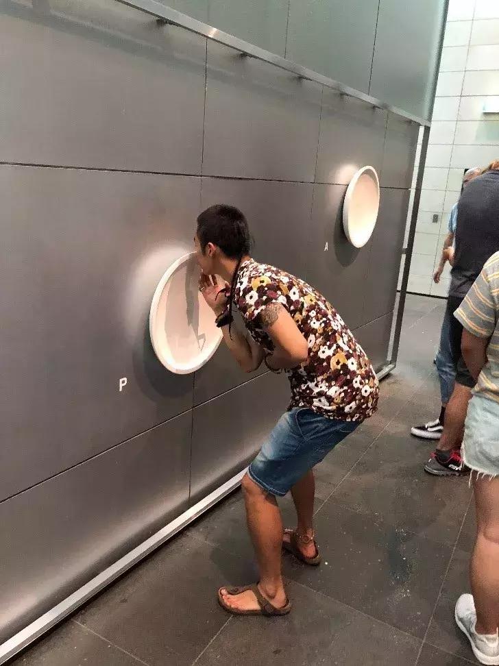 婕父2003,婕父涓浗2018