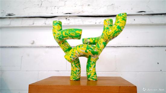 当代国际范“曾振伟的快乐人”