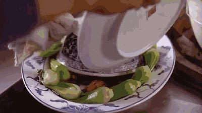 别不服，这部9.1分的佳作告诉你，爱吃就是好色