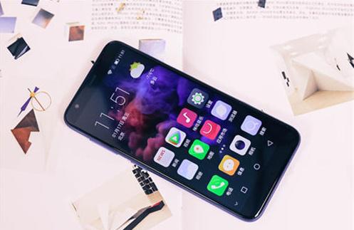 红辣椒7x开箱,红辣椒7x吃鸡怎么样