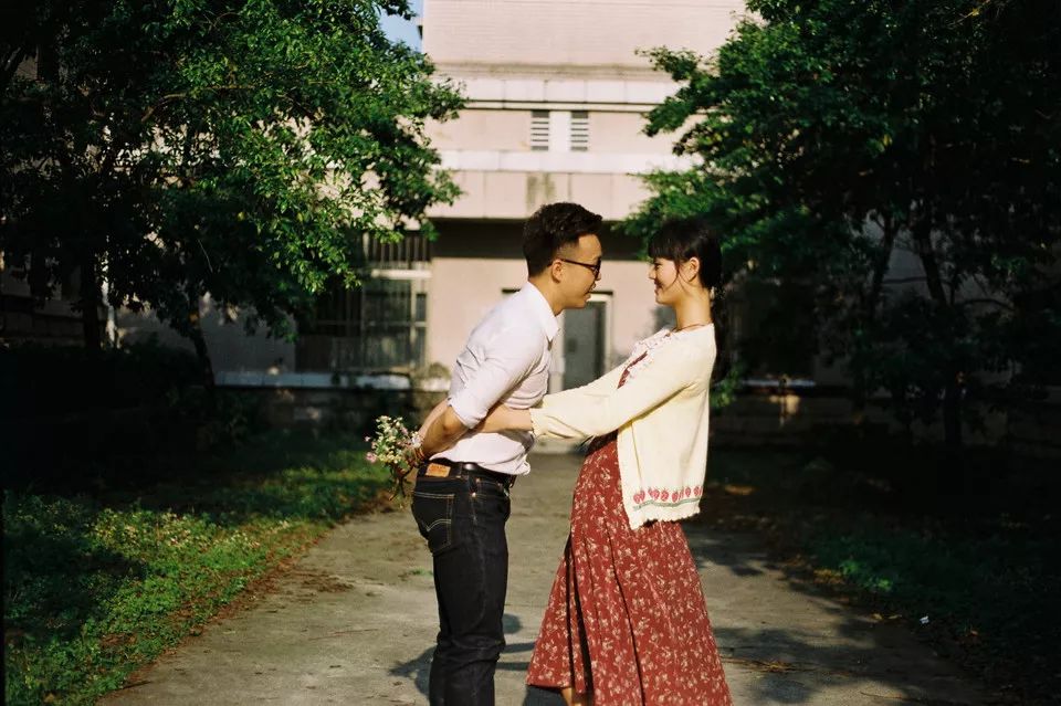 分手后前任求复合怎么拒绝,分手前任拒绝见面怎么办