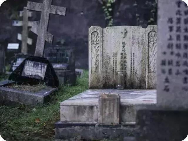 香港｜站在全世界的坟上，你看到了什么？