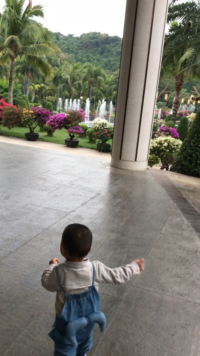 带你玩游世界，熙宝人生第一旅—三亚