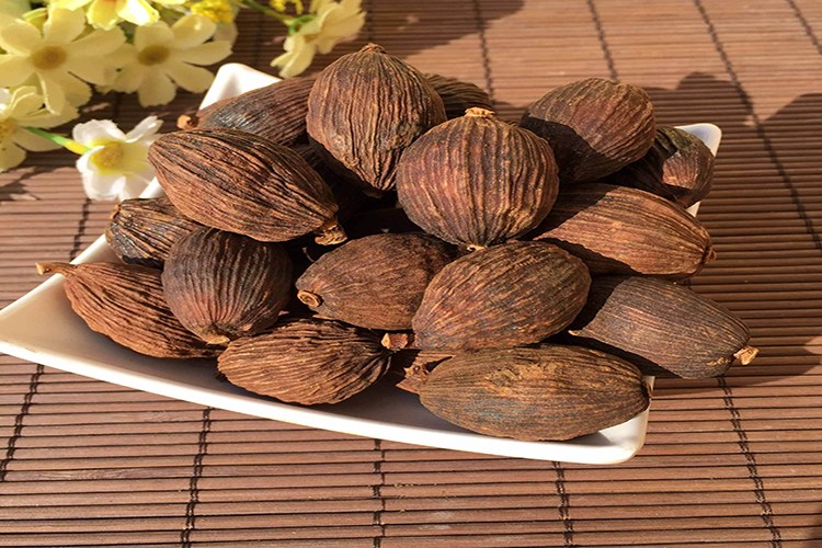 中药泡钓鱼药酒配方大全,泡制钓鱼中药酒用什么酒