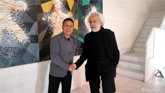 当代国际范“曾振伟的快乐人”