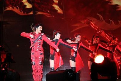 北京鸟巢最多能容下多少人,世界上最大的鸟巢是什么