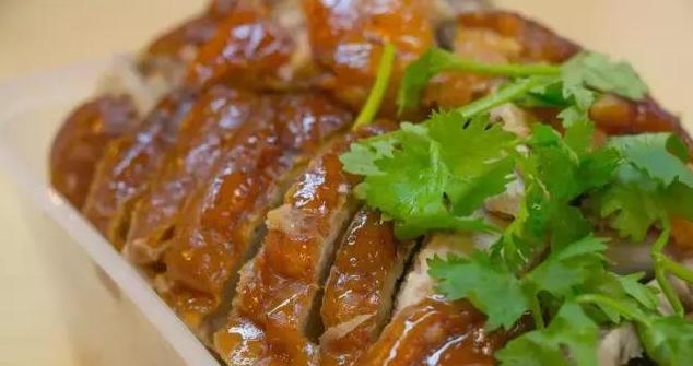 魔都最漂亮的公交,魔都最好吃的小吃一条街