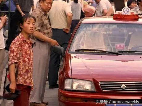 带你回忆国民情怀车老夏利,今天带你回忆国民情怀车老夏利