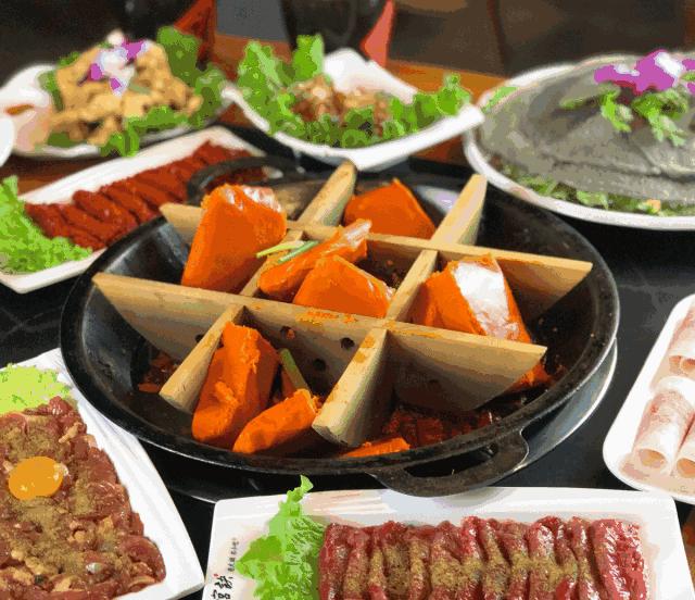 重庆清晨还可以吃的火锅,清晨两点才吃上第二顿饭