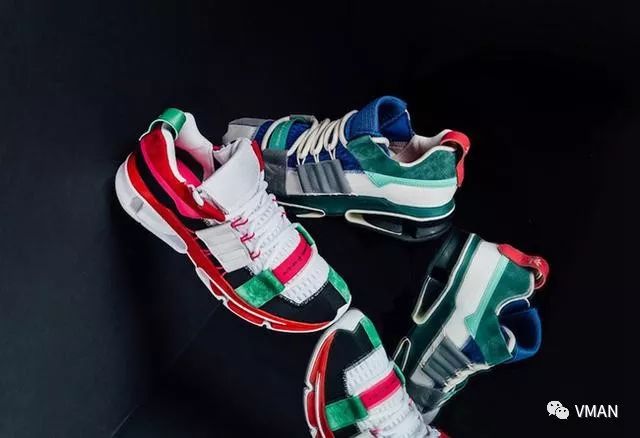 老爹鞋triples多重,除了巴黎世家还有哪几款老爹鞋