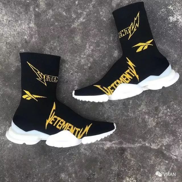 老爹鞋triples多重,除了巴黎世家还有哪几款老爹鞋