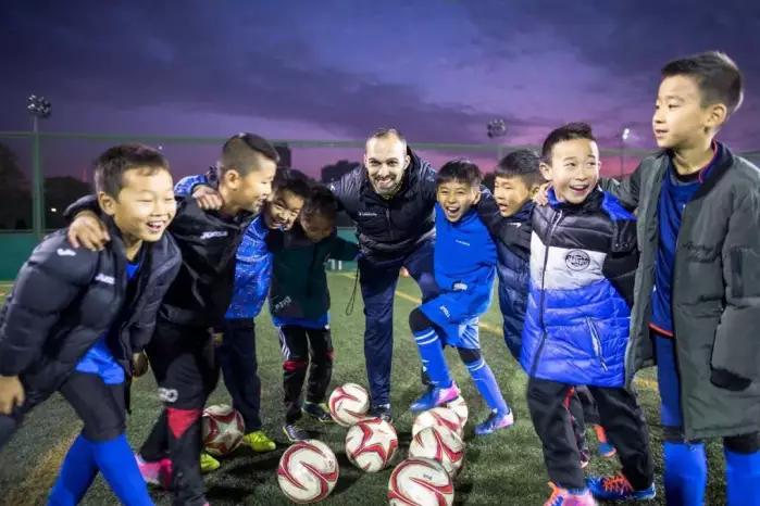 足球选材的正确方法,足球选材条件