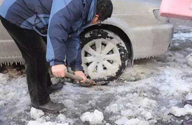 车子被冻教你几招轻松防冻解冻,冬天车被冻住了怎么化解