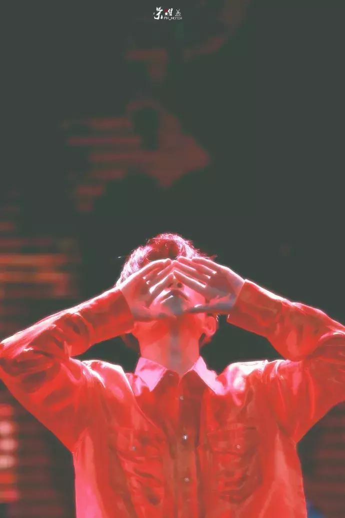 魔法城堡tfboys易烊千玺solo,易烊千玺个人舞台solo舞蹈