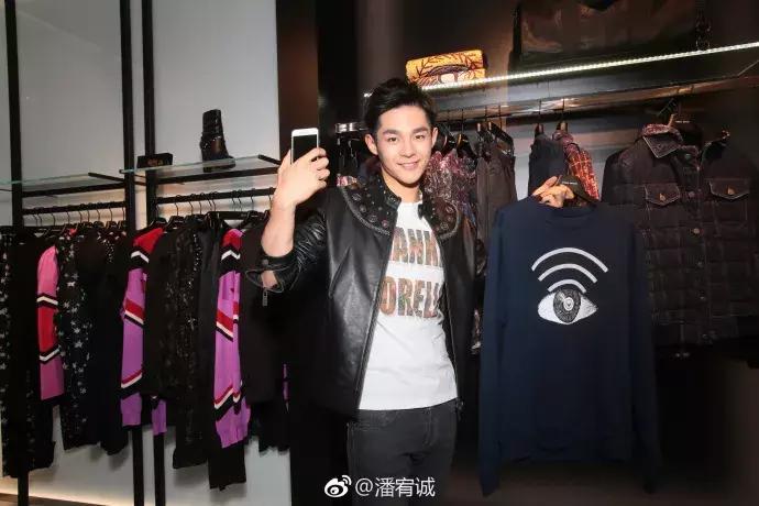 这个意大利奢潮牌火了！林更新活动爱穿，迪玛希为它打CALL