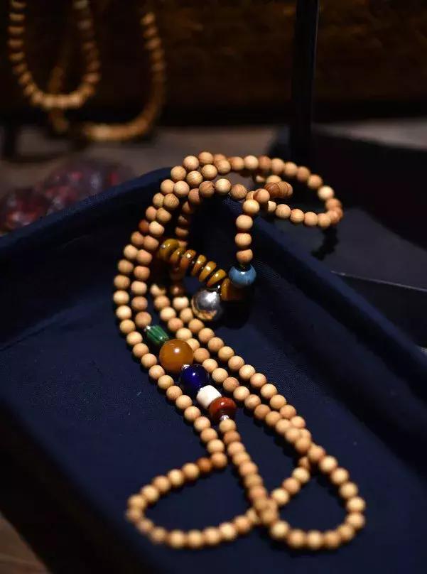 佛珠手串材料的寓意和禁忌,佛珠手串搭配讲究禁忌什么