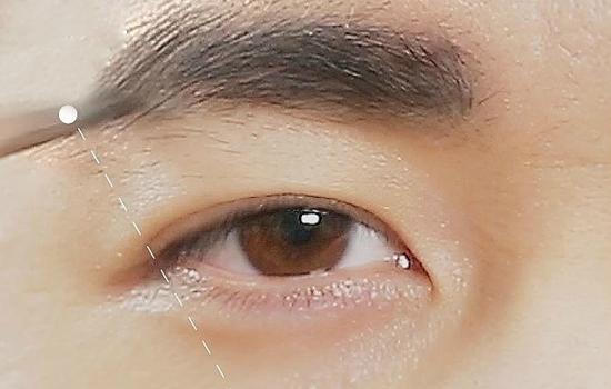 男生需要每天画眉毛吗,男生该怎么样画眉毛更凶