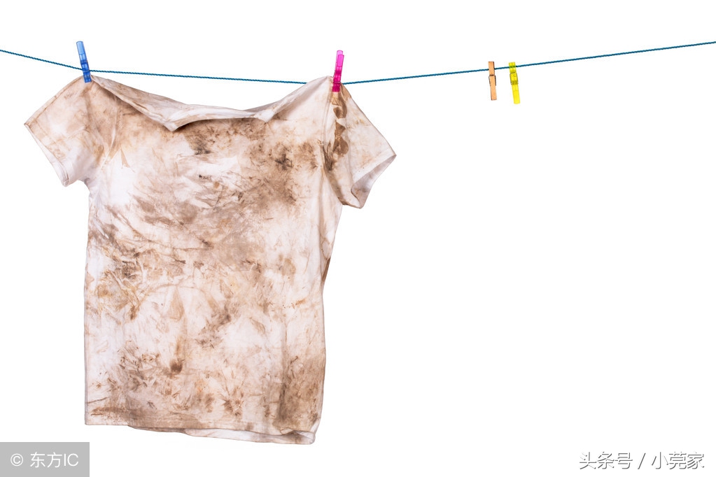 生活小妙招衣服上的污渍怎么清除,衣服粉底液污渍清洗小妙招