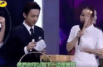 吴亦凡穿秋裤，鹿晗保温杯不离手，爱豆都这么佛系了吗？