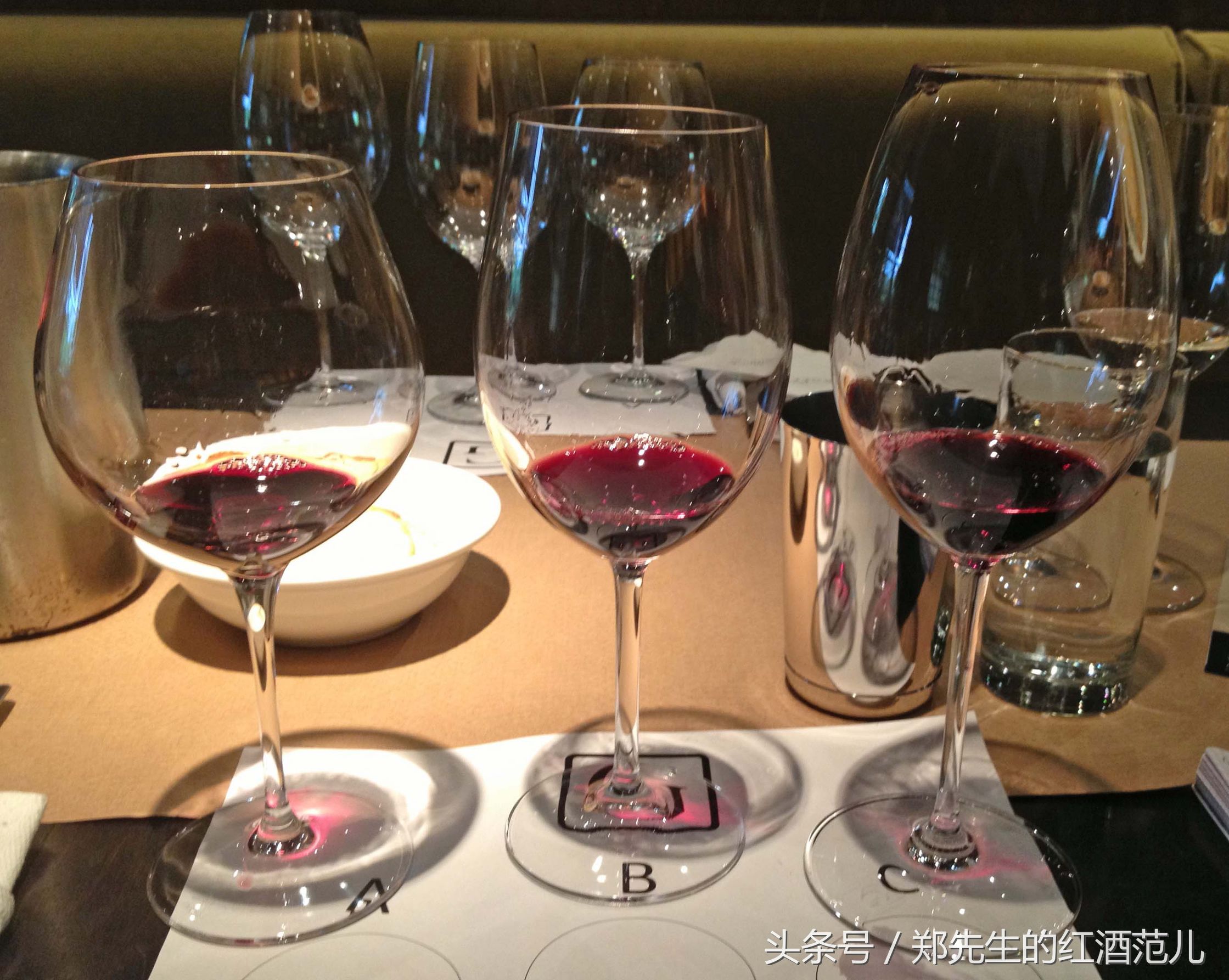 红酒france是什么意思,红酒酒标上的aoc是什么