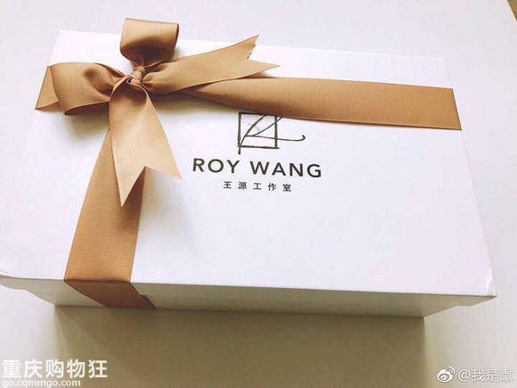 要过年了，来扒一扒明星们给媒体的礼物，竟然有送杜X斯的