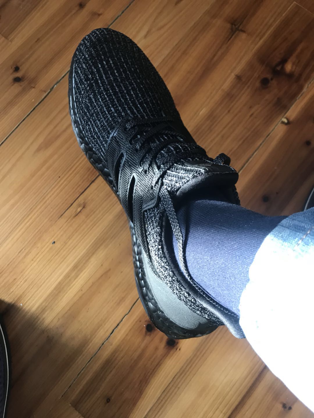 撞衫撞鞋,撞衫又撞鞋