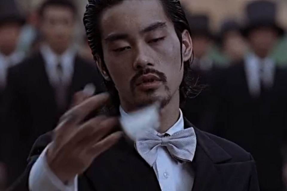 酷似李小龙形象,酷似李小龙而出名