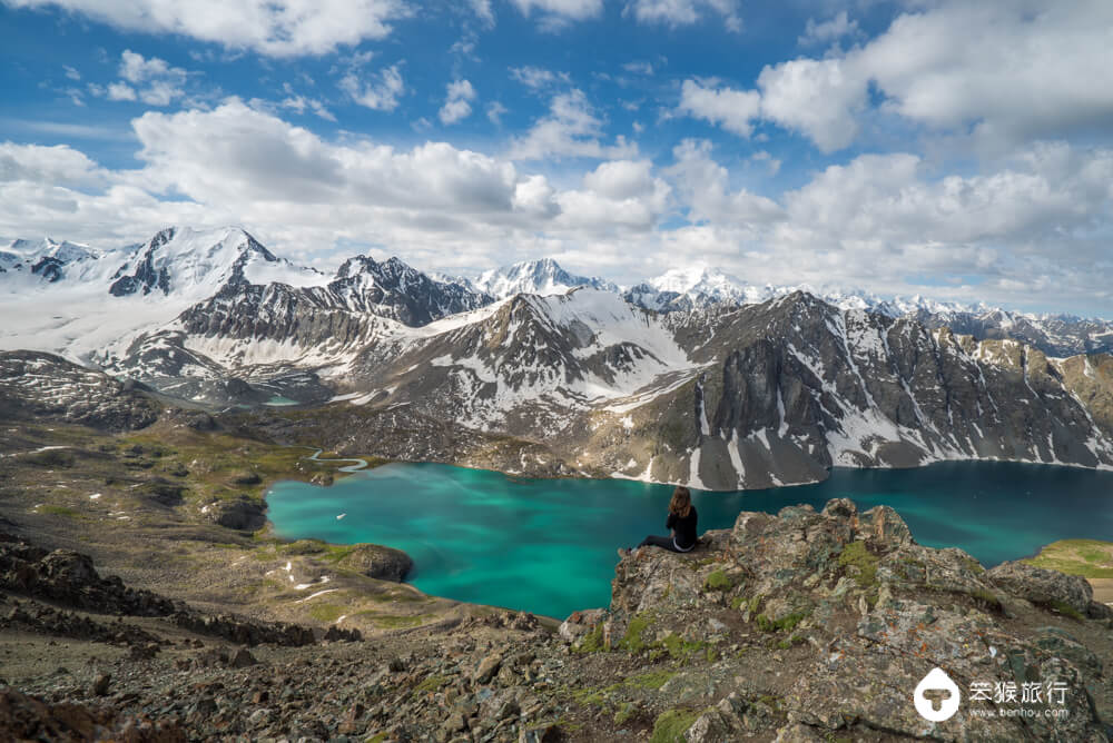 这里曾是中国领土，被誉为「中亚瑞士」，游客3天拿到电子签