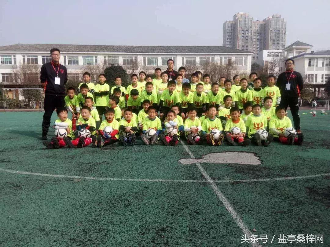 2018年“嫘祖·乘风杯”青少年足球俱乐部公开赛今天下午2点开幕