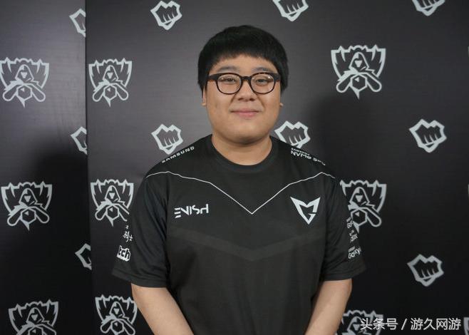 ez战争学院皮肤和周年皮肤,拳头亲儿子ez完整版