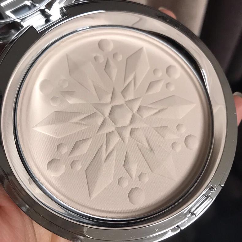 颜值暴击到极致,雾面哑光平价蜜粉