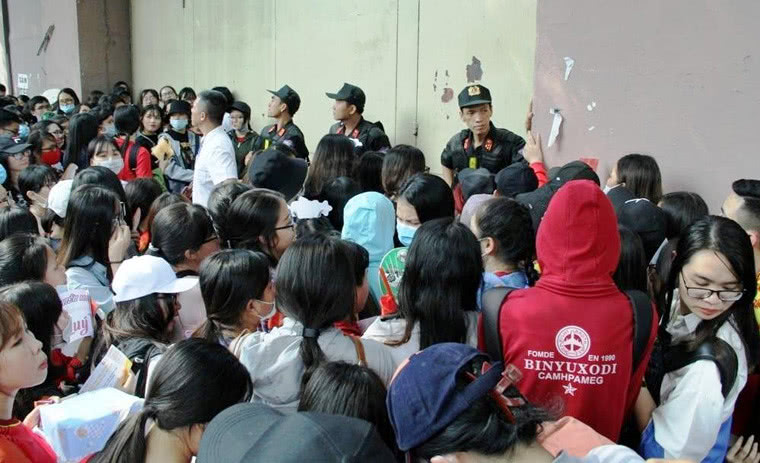 越南u23足球比赛视频,马来西亚u23vs越南u23赛前发布会