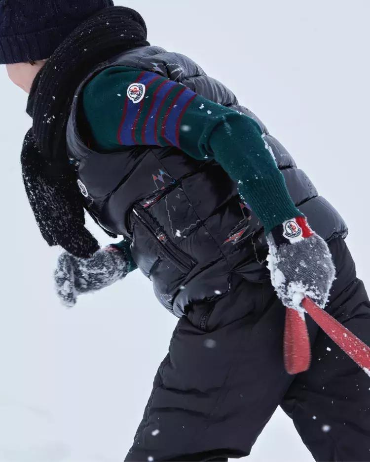 刘雯衣服怎么穿好看,冬季刘雯穿衣搭配