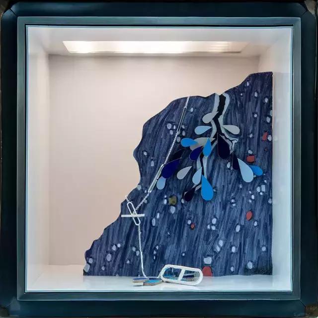 爱马仕的橱窗设计,爱马仕橱窗设计展示案例分析