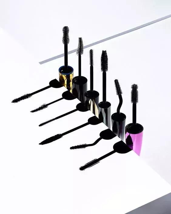 最简单修复断掉的口红,粉底液和口红断了该怎么修复