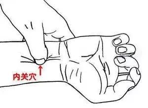 晕车受寒吐了怎么办,回家后晕车恶心怎么快速缓解