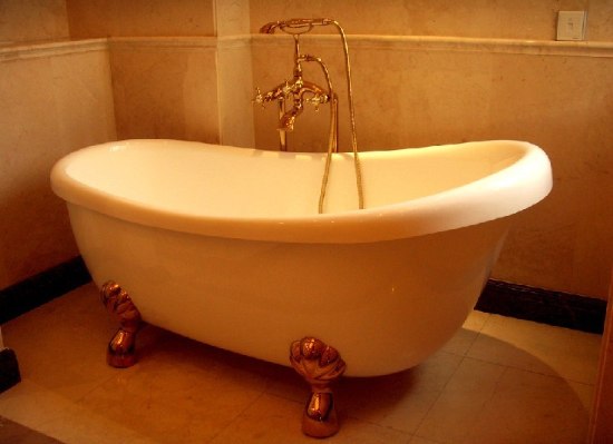 上档次的卫浴用品关注事项,卫浴用品保养小技巧