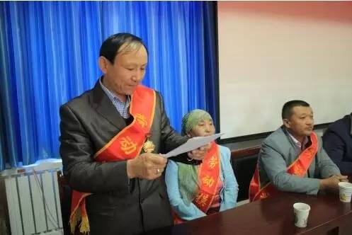 脱贫致富奔小康一个都不能少,脱贫致富踏上幸福路