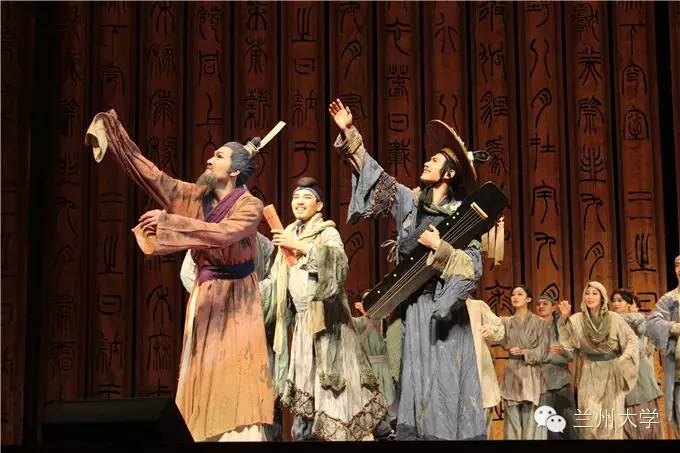 图讯兰大光阴的故事