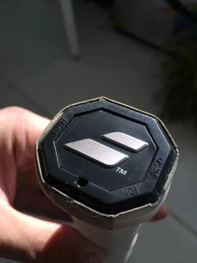 如何鉴定网球拍真假,如何辨别网球拍真假