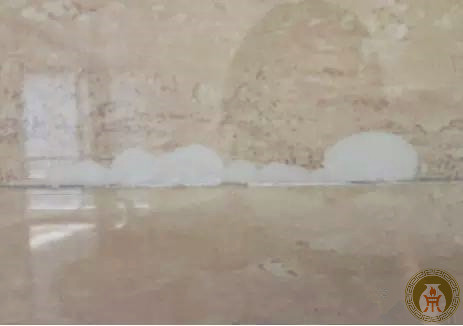 什么？瓷砖还会“脱皮”！