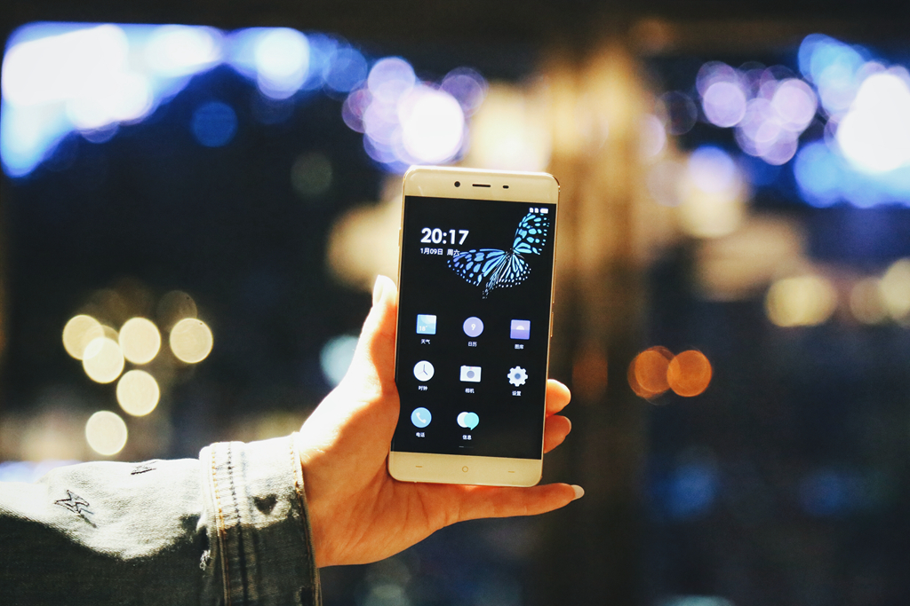 一加x2019,小而美的直播间产品