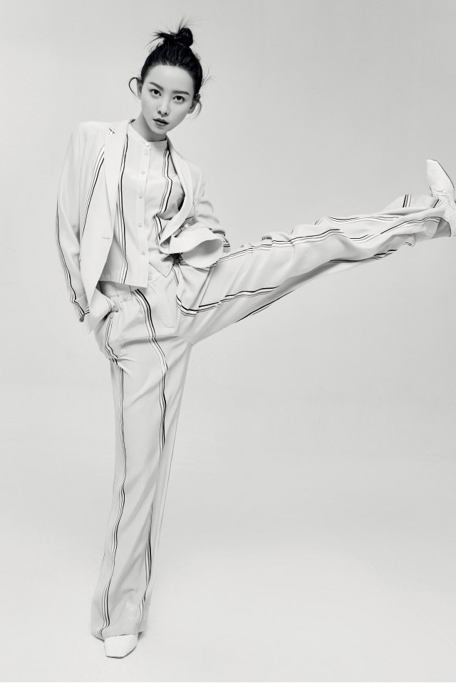 于文文冷若冰山完整版,于文文是玩摇滚的吗