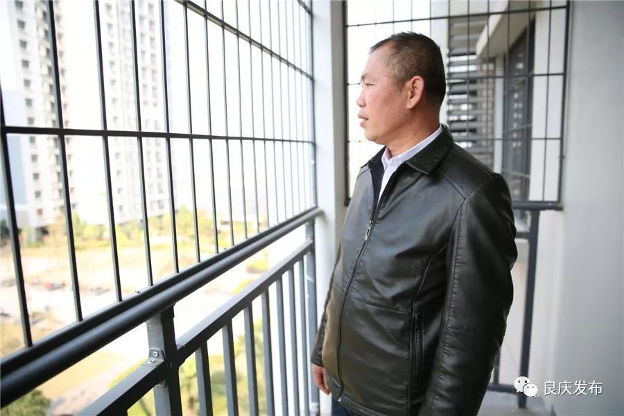 美滋滋！他们在新区、住新家、谋新发展